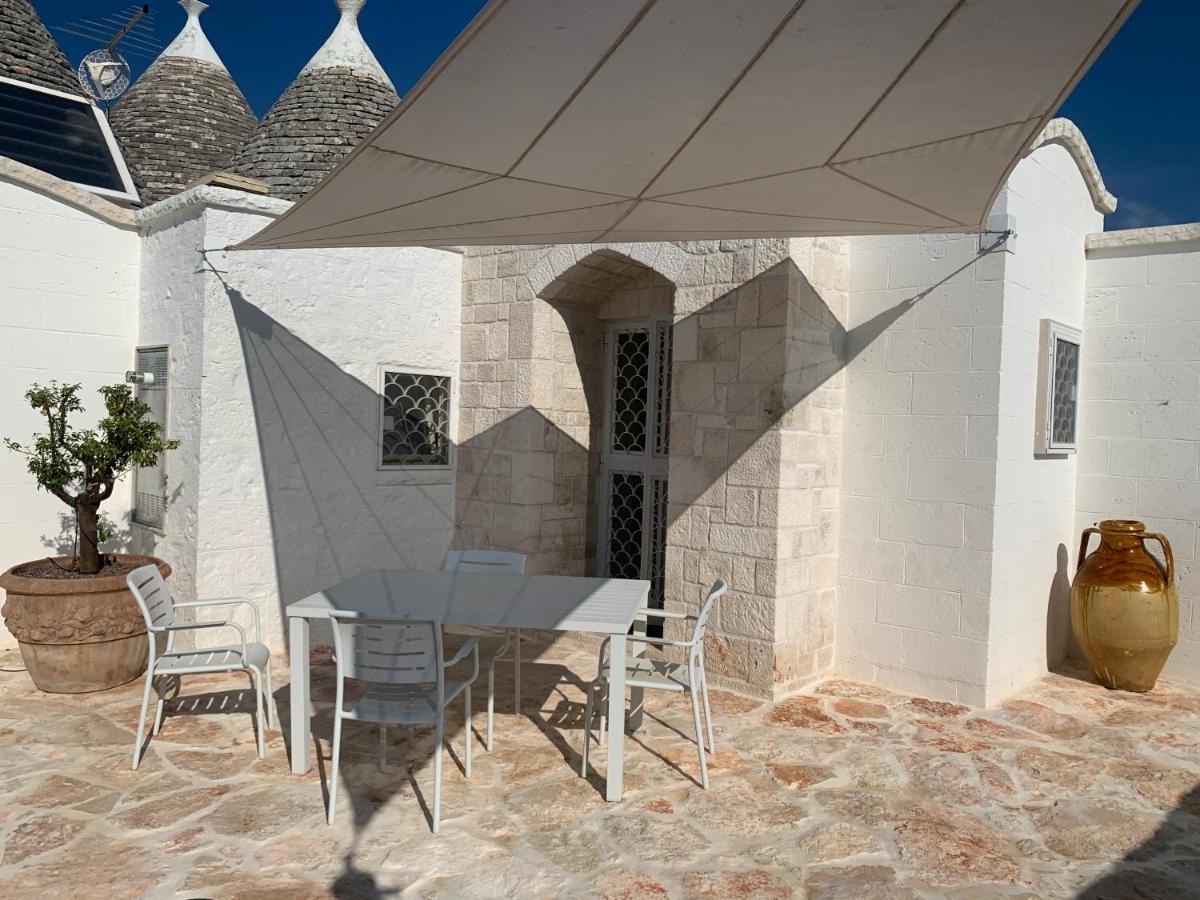 Trulli Tesoro Bed & Breakfast Cisternino Luaran gambar