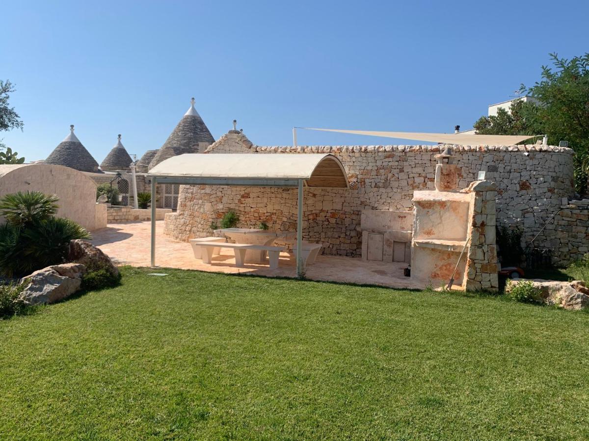 Trulli Tesoro Bed & Breakfast Cisternino Luaran gambar