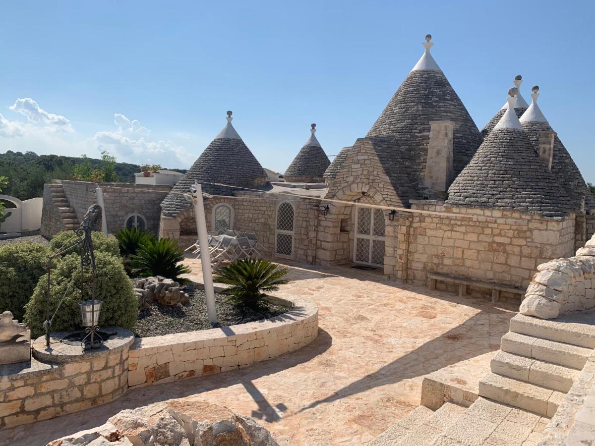 Trulli Tesoro Bed & Breakfast Cisternino Luaran gambar